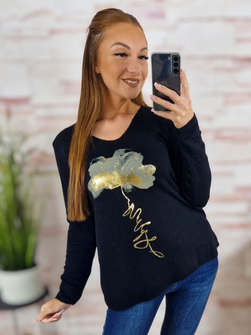 Mintás, gépi kötött anyagú, hosszú ujjú felső M-L