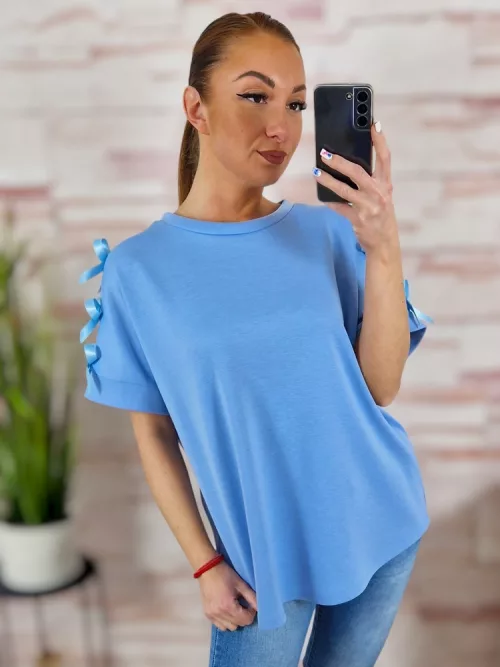 Ujjainál masnis és kivágott, egyenes fazonú felső M-L-XL