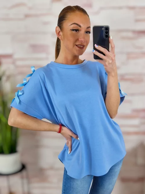 Ujjainál masnis és kivágott, egyenes fazonú felső M-L-XL