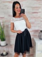 Csipkés felső részű, tüllös alsó részű, alkalmi ruha XS-S-M