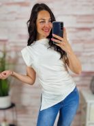 Selymes anyagú, egyik oldalt hosszított, ujjatlan felső XS-S