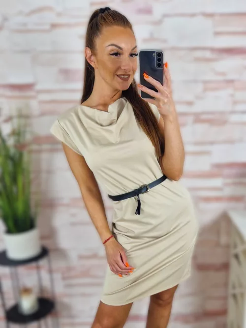 Ejtett nyakú, ujjatlan, öves ruha S-M