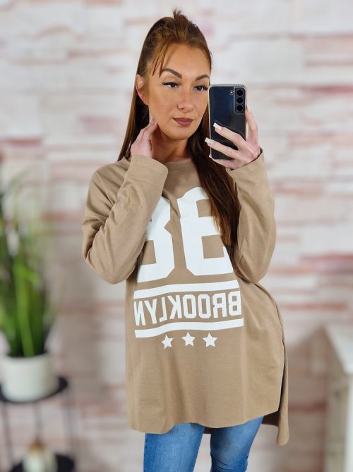 Feliratos, hátul hosszított, pamut anyagú felső L-XL