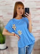 Hímzett virágmintás, hátul hosszított, alján összehúzható felső M-L