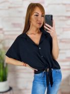 Alján megkötős, végig gombos, rövid ujjú felső S-M