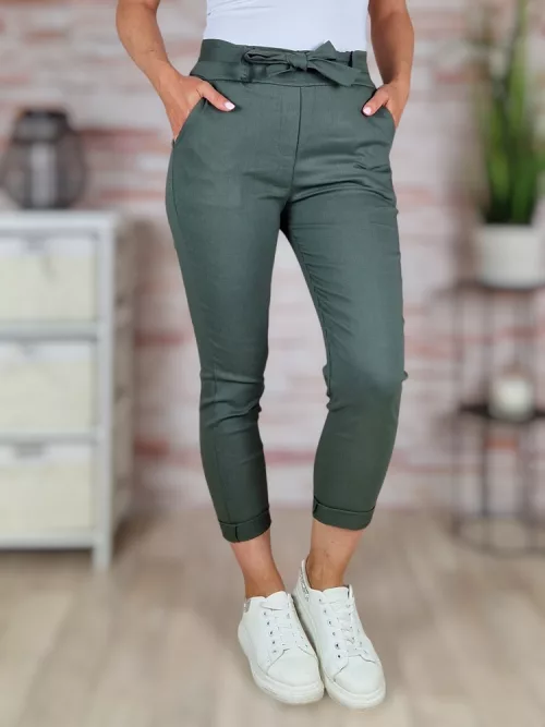 Megkötős, gumis és magas derekú, khaki nadrág S-XL-ig