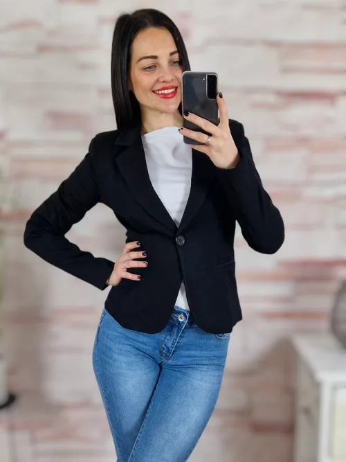 Válltöméses, gombos, karcsúsított, fekete blézer XS-L-ig
