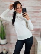 Garbós nyakú, puha, kötött anyagú felső S-M