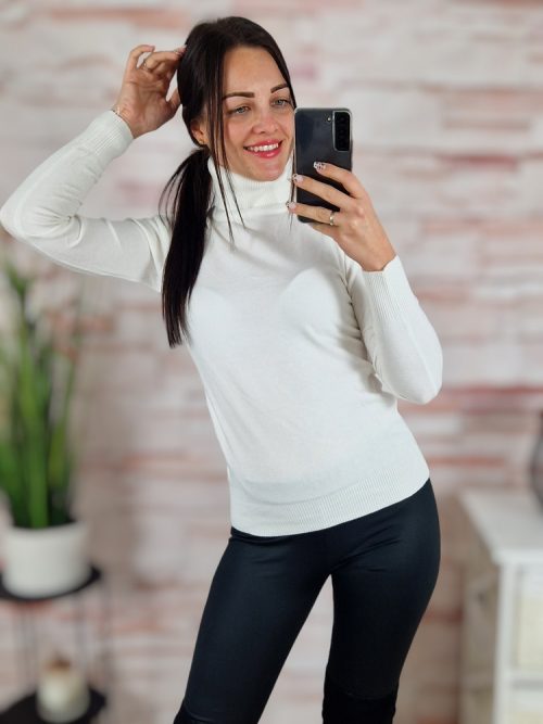 Garbós nyakú, puha, kötött anyagú felső S-M