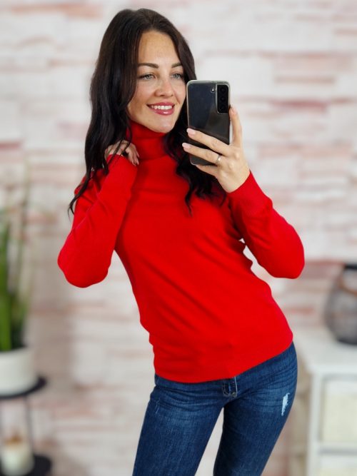 Garbós nyakú, puha, kötött anyagú felső S-M