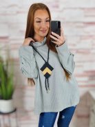 Garbós nyakú, oldalt sliccelt, nyakláncos felső L-XL