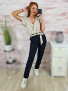 Mellnél átlapolt, zsebes, pillangó ujjú overál S-M