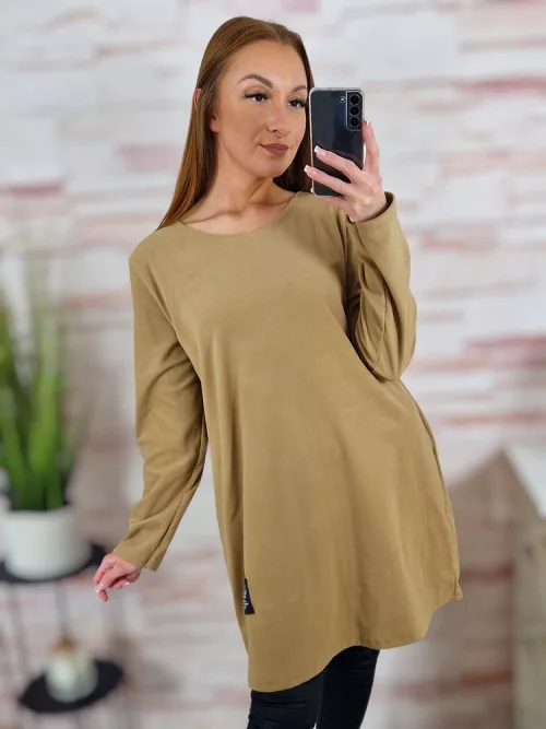 Zsebes, mikroplüss anyagú, hosszú ujjú ruha L-XL