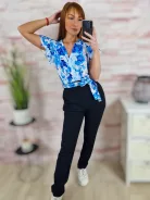 Virágmintás, mellnél átlapolt, pillangó ujjú overál S-M