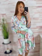 Városos mintás, mellnél átlapolt, loknis aljú ruha S-M