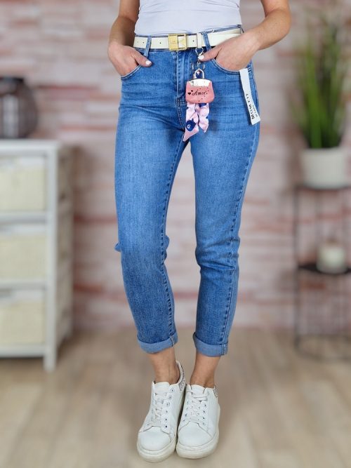 Mom fit fazonú, öves, kék farmernadrág S-XXL-ig