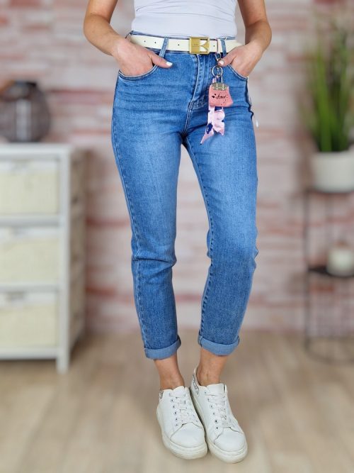 Mom fit fazonú, öves, kék farmernadrág S-XXL-ig