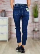 Mom fit fazonú, öves, sötétkék farmernadrág XS-XL-ig