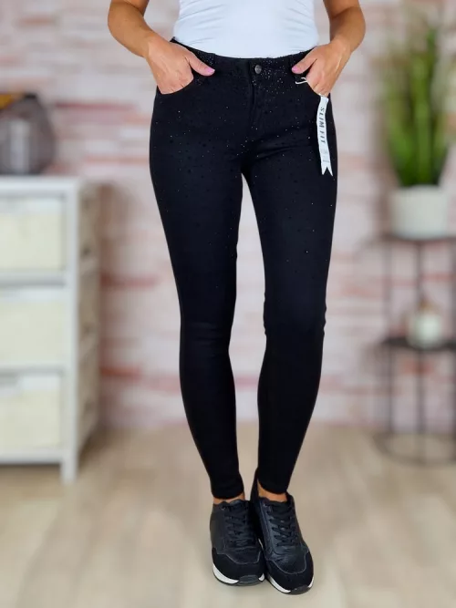 Köves díszítésű, push-up, fekete farmernadrág XS-XL-ig