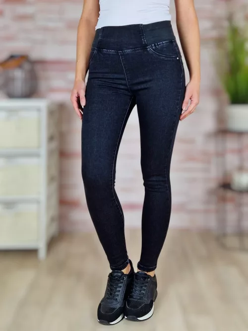 Push-up, magas és széles gumis derekú, fekete farmernadrág XS-XL-ig