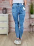 Skinny fazonú, csőszárú, kék farmernadrág XS-XL-ig