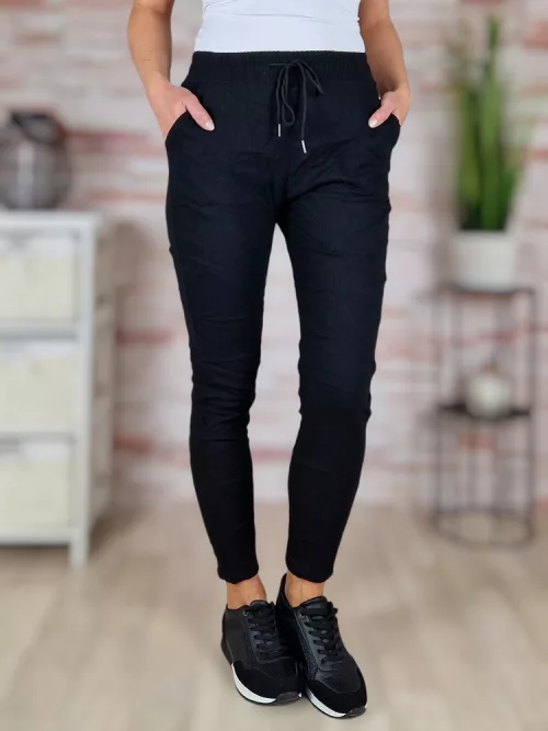 Gumis derekú, megkötős, gyűrt fazonú, fekete nadrág XS-S,S-M,M-L,L-XL