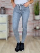 Strasszos, szürke, csőszárú farmernadrág S-XXL-ig