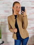 Karcsúsított, nyitott, válltöméses blézer S-M