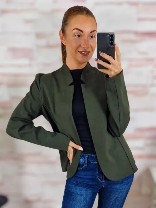 Karcsúsított, nyitott, válltöméses blézer S-M
