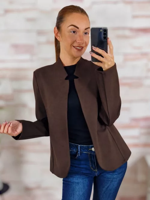 Karcsúsított, nyitott, válltöméses blézer S-M