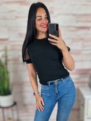   Pöttyös, tüllös és rövid ujjú, bordázott anyagú felső XS-S-M