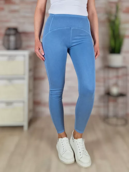 Alakformáló, világoskék farmer leggings S-XL-ig