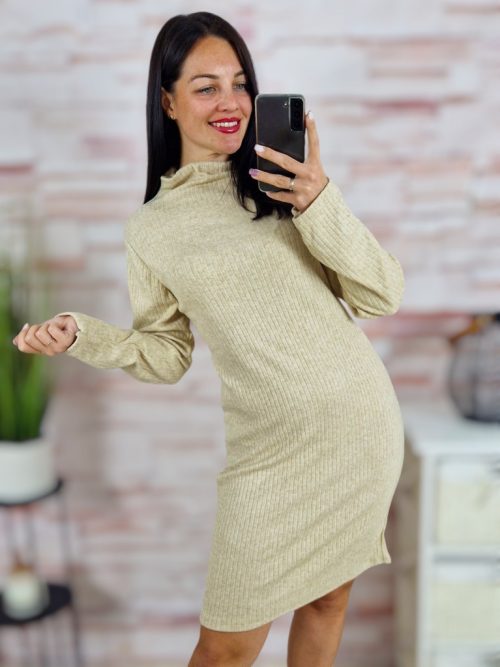 Magasított nyakú, bordázott és gépi kötött anyagú ruha S-M-L