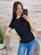 Húzott fazonú, bordázott anyagú, rövid ujjú felső S-M