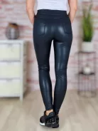Gumis derekú, vékonyan bélelt, zsebes, fekete műbőr leggings S-XL-ig