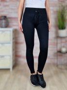 Bordázott anyagú, vékonyan bélelt, fekete leggings S-M-L