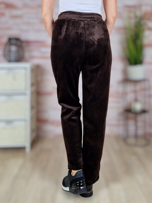 Bársonyos és vastag anyagú, gumis derekú, csokibarna nadrág S-M,L-XL,XL-XXL